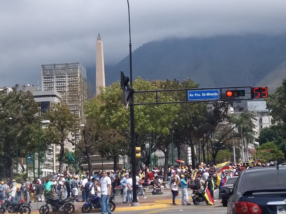 Manifestantes se concentraron en Altamira para protestar contra el régimen de Maduro #9Mar