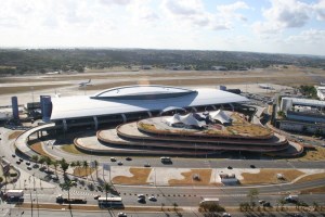 Brasil subasta las concesiones para operar 12 aeropuertos