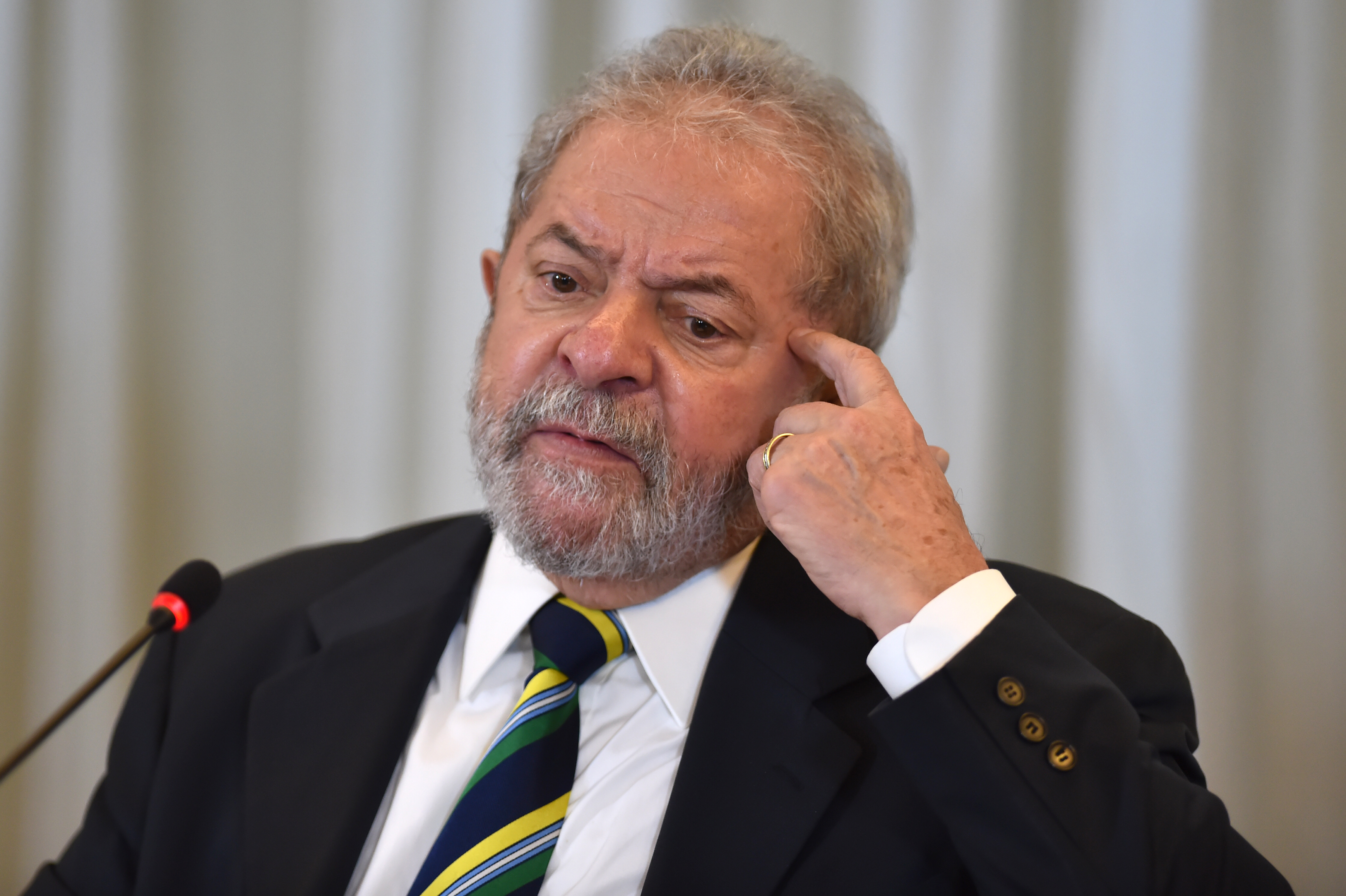 Brasil es “gobernado por una banda de locos”, dice Lula da Silva desde prisión