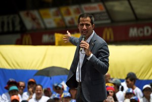Corte de EEUU aclara que solo Juan Guaidó puede designar diplomáticos en su país