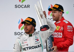 La provocadora advertencia de Hamilton a Ferrari tras la victoria de Mercedes en Azerbaiyán