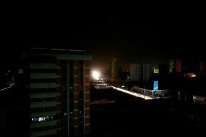 Primer apagón rojo cumple dos meses y media Venezuela pasa horas a oscuras