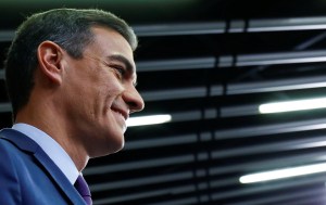 Pedro Sanchez prepara semana crucial para buscar su regreso a la jefatura del Gobierno español