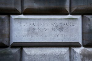 Banco puertorriqueño demandó a Fed de Nueva York por suspender “indebidamente” cuenta vinculada al chavismo