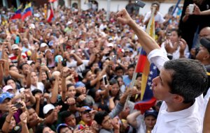 EN FOTOS: Así de full estaba La Victoria durante la manifestación junto a Guaidó