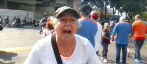Ciudadana en protesta de Altamira: Venezuela es hoy o nunca, salgan de sus casas (VIDEO)