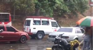 Por despelote suspenden entrega de ayuda humanitaria en Caricuao (Videos)