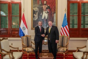 Mario Abdo se reúne con Mike Pompeo en el Palacio de Gobierno (Fotos y Video)