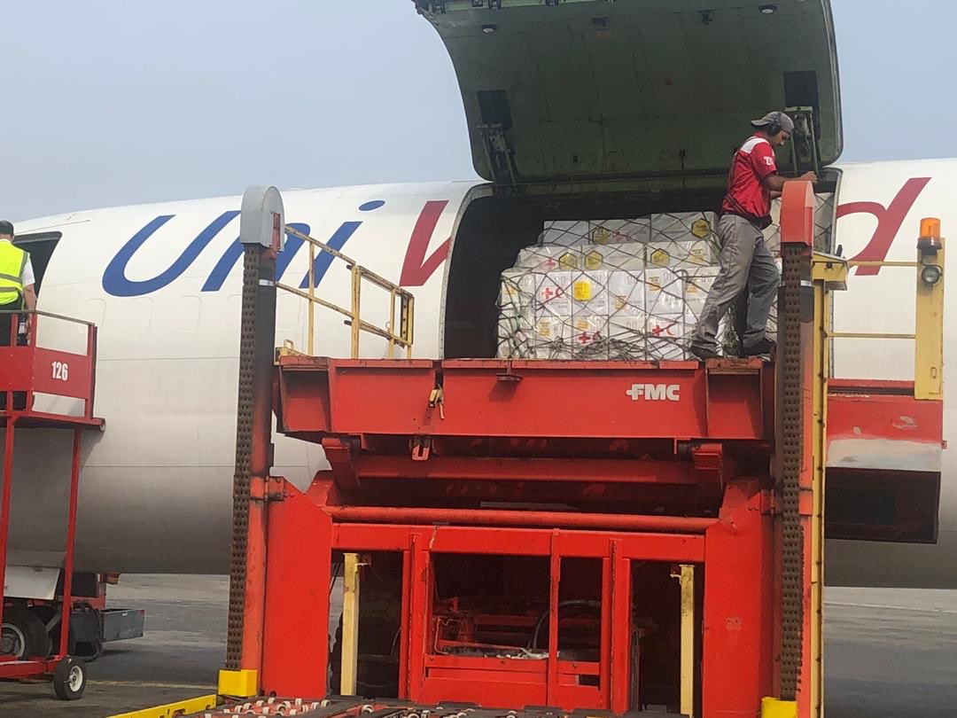 La ayuda humanitaria llegó a Maiquetía (VIDEO + FOTOS)