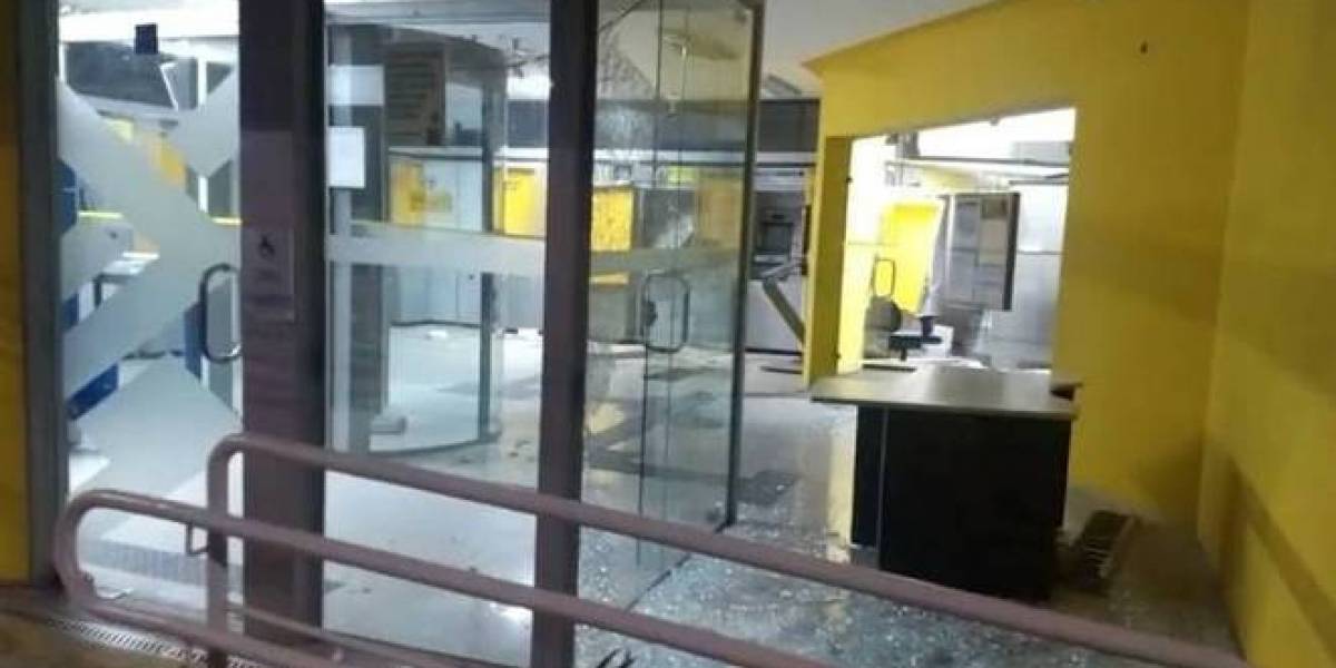 Diez muertos en un tiroteo tras un robo frustrado en dos bancos en Brasil