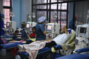 #VzlaEnEmergencia: Casi 7 millones de venezolanos no tienen acceso a medicamentos