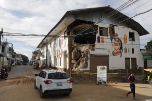 Al menos dos muertos y 15 heridos por fuerte sismo en Perú