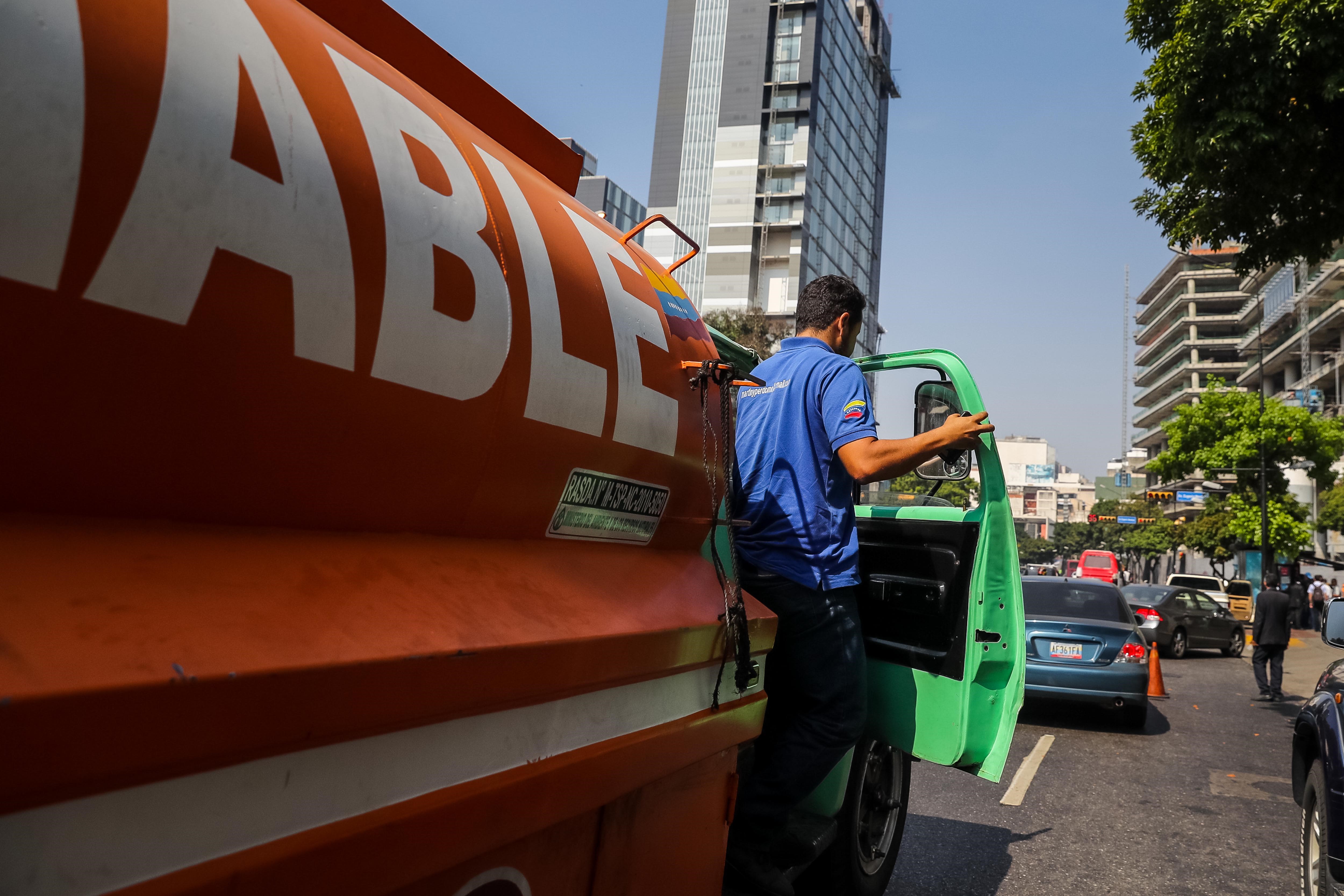 Costos y precios del diesel importado en Venezuela