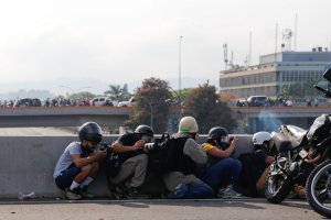 Balance especial IpysVe #30Abril: Censura y violencia contra periodistas vulneraron el derecho a la información en Venezuela