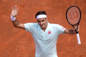 Roger Federer regresa a Roma con tremenda victoria