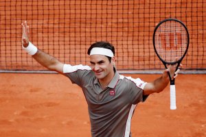 Federer presta su imagen para promocionar el turismo en Suiza, ahora en crisis por la pandemia