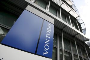 Acusaciones por lavado de dinero a favor de Maduro alcanzan al banco suizo Vontobel