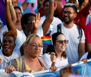 El régimen cubano busca aprobar el matrimonio igualitario en menos de dos años
