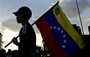 Atención: Alcalde de Bogotá propone una “visa especial y cédula” para migrantes venezolanos
