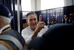 Con estrecha ventaja Laurentino “Nito” Cortizo se convierte en el nuevo presidente de Panamá