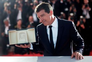 Antonio Banderas logra en Cannes el reconocimiento a una larga carrera