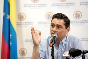 Vecchio mostró su apoyo al equipo de El Nacional ante robo del régimen de Maduro a sus instalaciones
