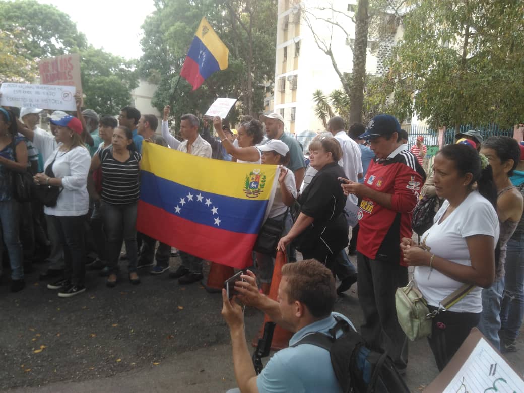 Habitantes de El Valle y Coche entregaron documento a militares e instaron a unirse a la Operación Libertad (Fotos)