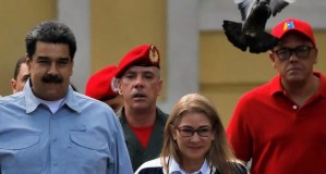 Cilita “La Bonita” Flores dice que siempre estará junto a su “amado” esposo, Maduro