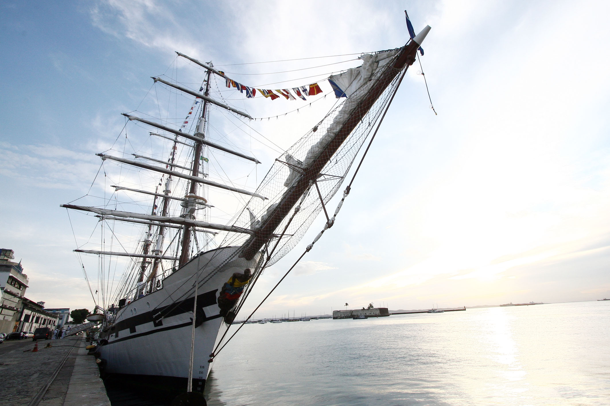 Buque Escuela Simón Bolívar zarpa hacia el mar Caribe en su XXXI crucero (Fotos)