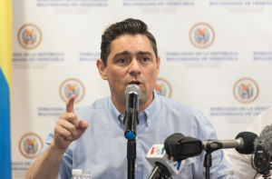 Embajada de Venezuela ante EEUU hará anuncios importantes sobre situación de pasaportes vencidos