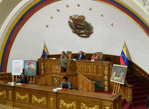 Constituyente cubana levanta inmunidad parlamentaria a siete diputados de la legítima AN