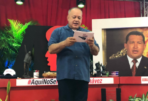 “La ANC puede hacer lo que sea pero no queremos”, Diosdado se atraganta al amenazar a Guaidó (Video)