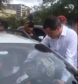 EN VIVO: Guaidó acompaña a los larenses en las colas para echar gasolina #25May