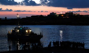 Al menos 50 muertos al naufragar barco con inmigrantes frente a las costas de Túnez
