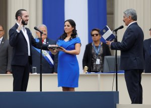 Nayib Bukele asume como presidente de El Salvador (Fotos+Videos)