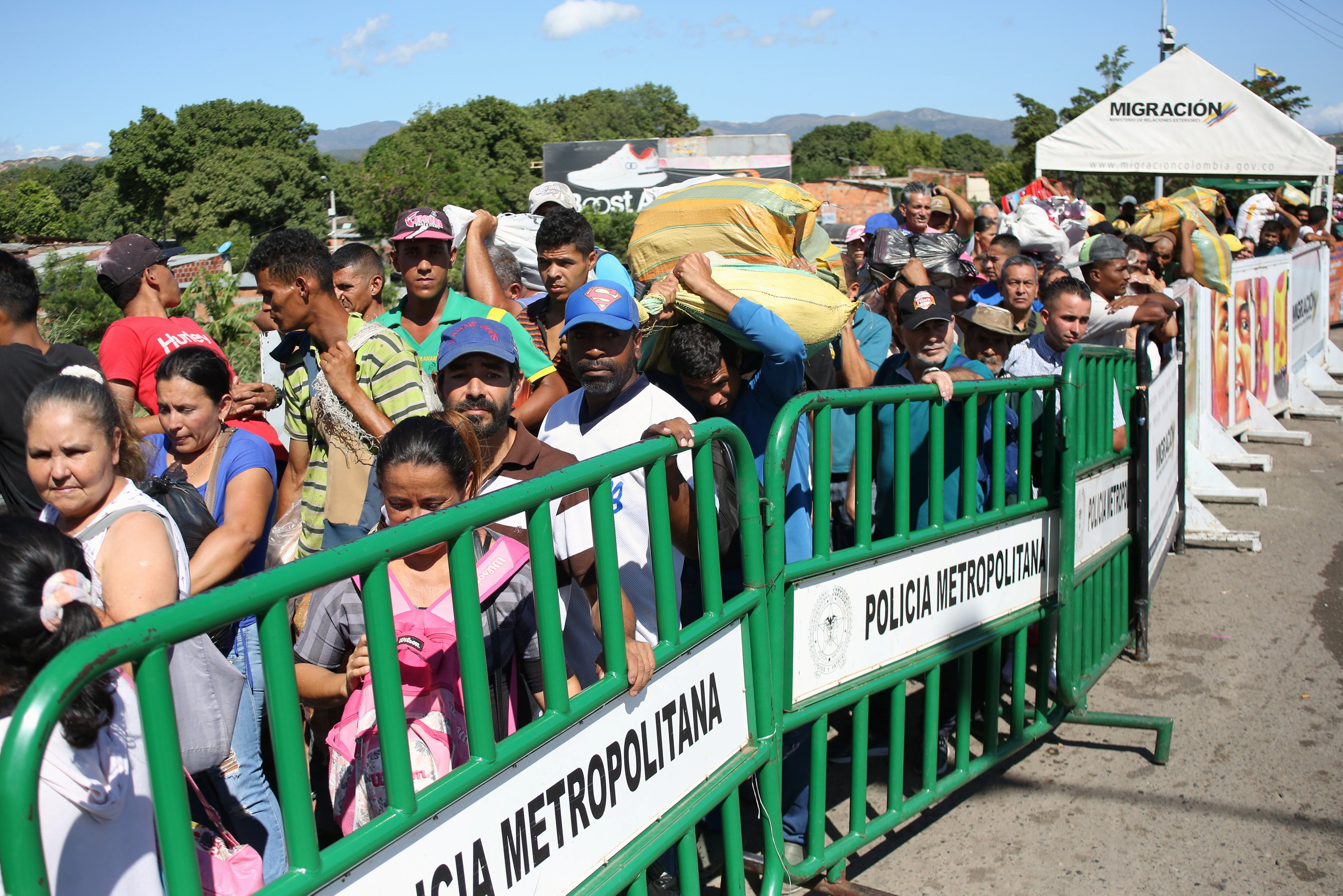 Colombia pide más ayuda de Europa para frenar crisis migratoria de Venezuela