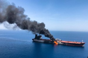 Ataques a petroleros en Golfo de Omán avivan temor por suministros y frágil seguridad