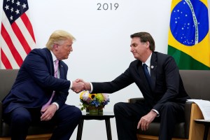 Trump elogia a Bolsonaro y dice que quiere un tratado de libre comercio con Brasil