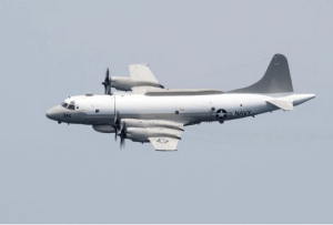 Régimen de Maduro dice que ha detectado aviones de la Fuerza Aérea y Marina de EEUU en costas venezolanas