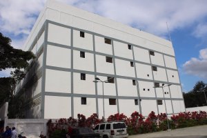 OVP: Presos de alta peligrosidad están recluidos en una cárcel de mínima seguridad