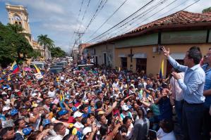 Guaidó invita a salir a las calles para demostrar a Bachelet la realidad de la crisis