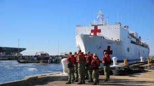 A bordo del buque hospital que socorrerá a los venezolanos