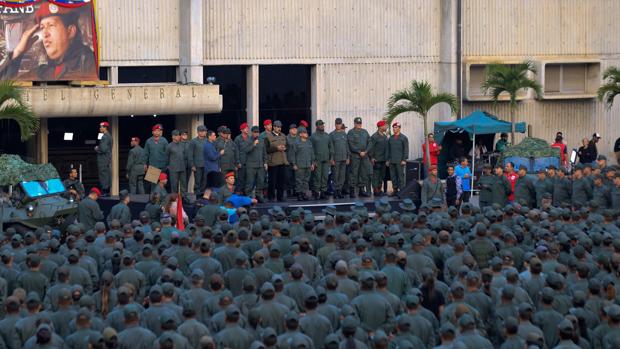 El régimen de Maduro somete a tortura a los presos políticos en celdas clandestinas