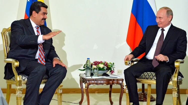 ¿Buscando apoyo? Maduro visitará pronto Rusia, asegura el Kremlin