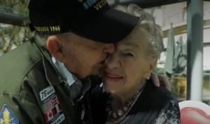 ¡Qué tierno! Un veterano del Día-D se reencuentra con su novia francesa 75 años después