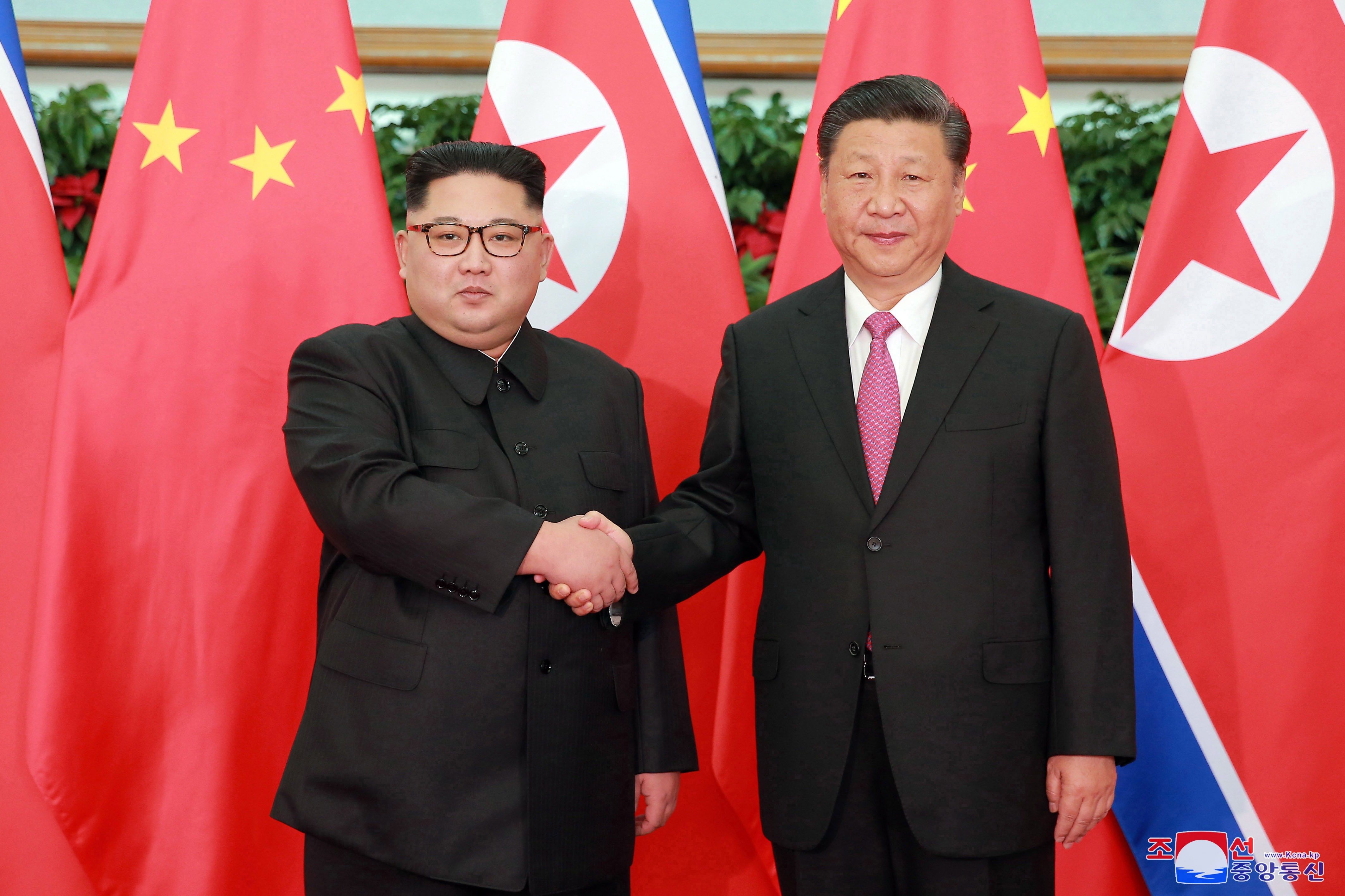 El presidente chino Xi llega a Corea del Norte para la cumbre con Kim Jong Un