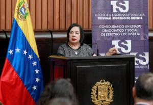 “Son put*s”: Magistrada del TSJ de Maduro sobre mujeres que se prostituyen para sobrevivir en las cárceles