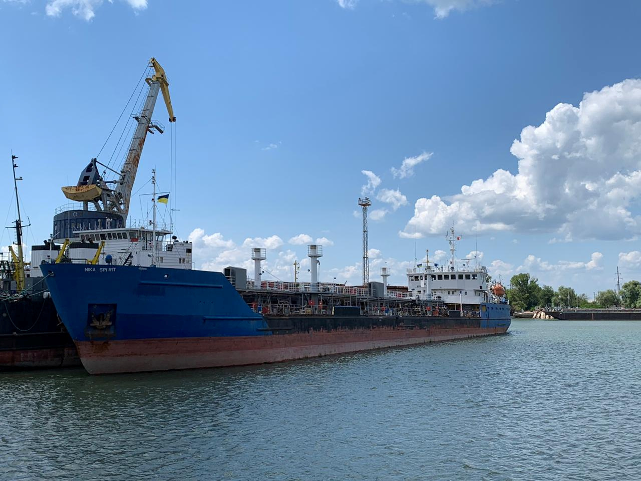 Ucrania detiene a un petrolero ruso en el Estrecho de Kerch