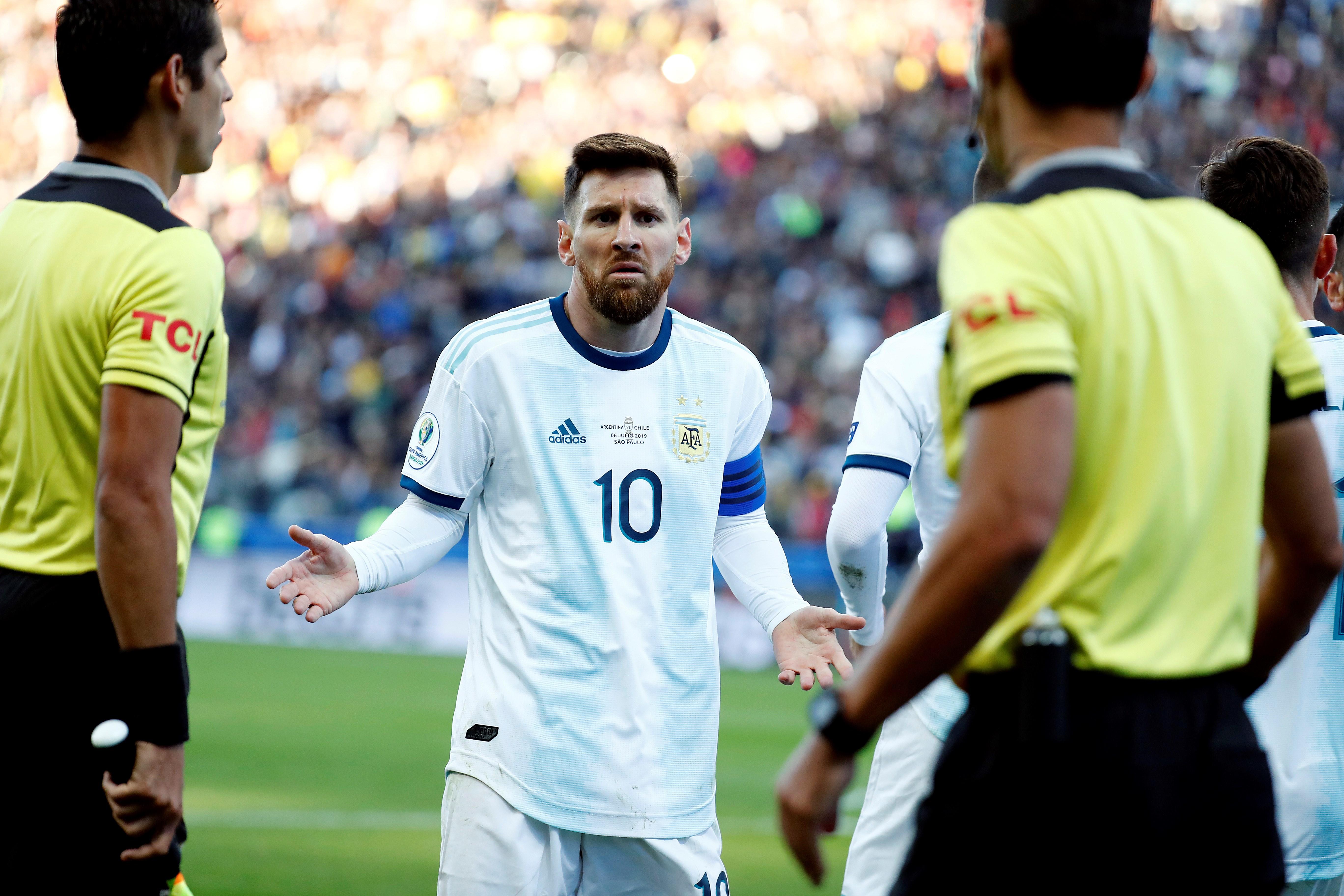 Las POLÉMICAS declaraciones de Messi contra la Conmebol tras el partido con Chile (Video)