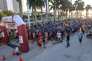 En Miami, corren para recaudar fondos hacia Venezuela